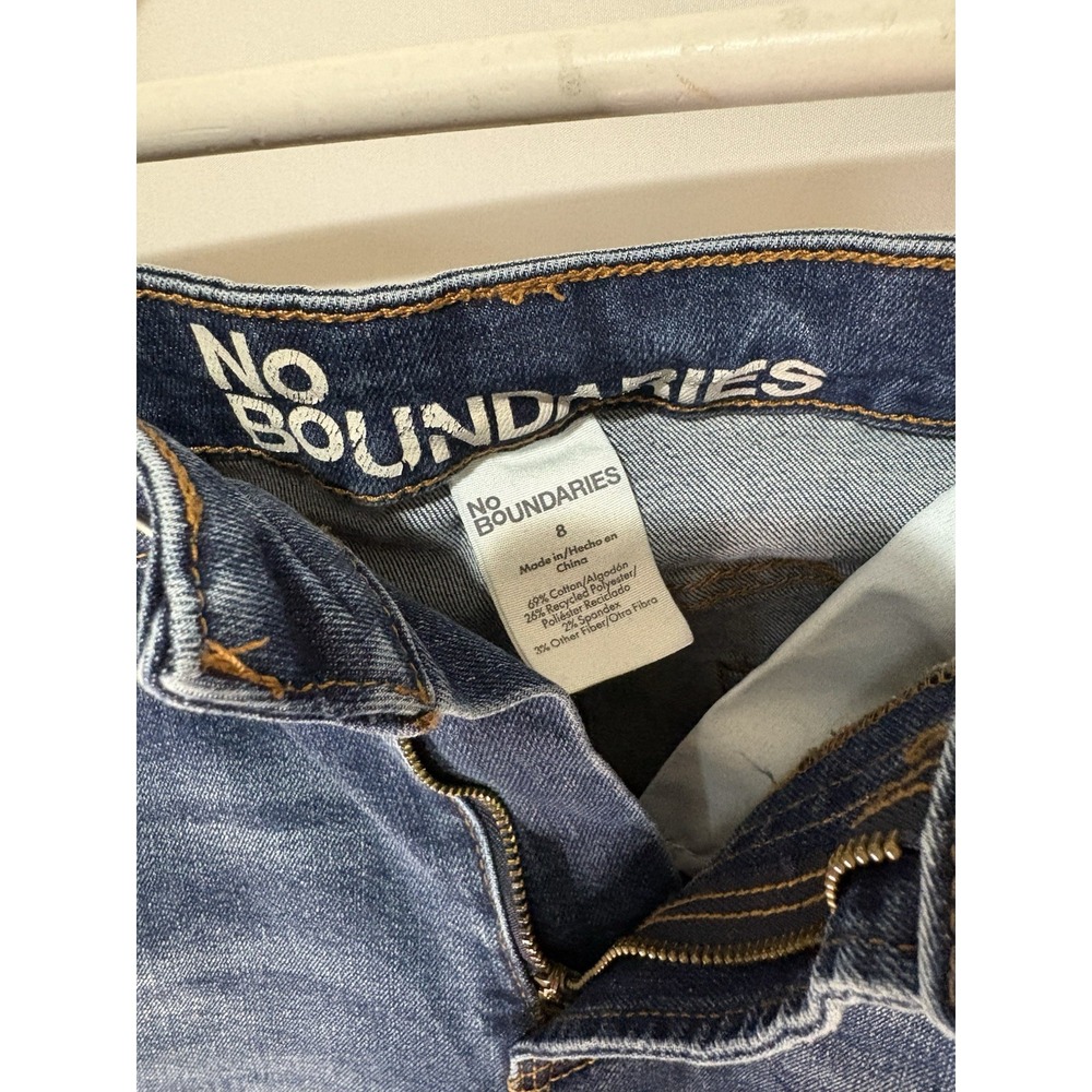 No Boundaries Womens Skinny Jeans Size 8 Dark Wash Blue Denim 5-Pocket Regular - Picture 2 of 5